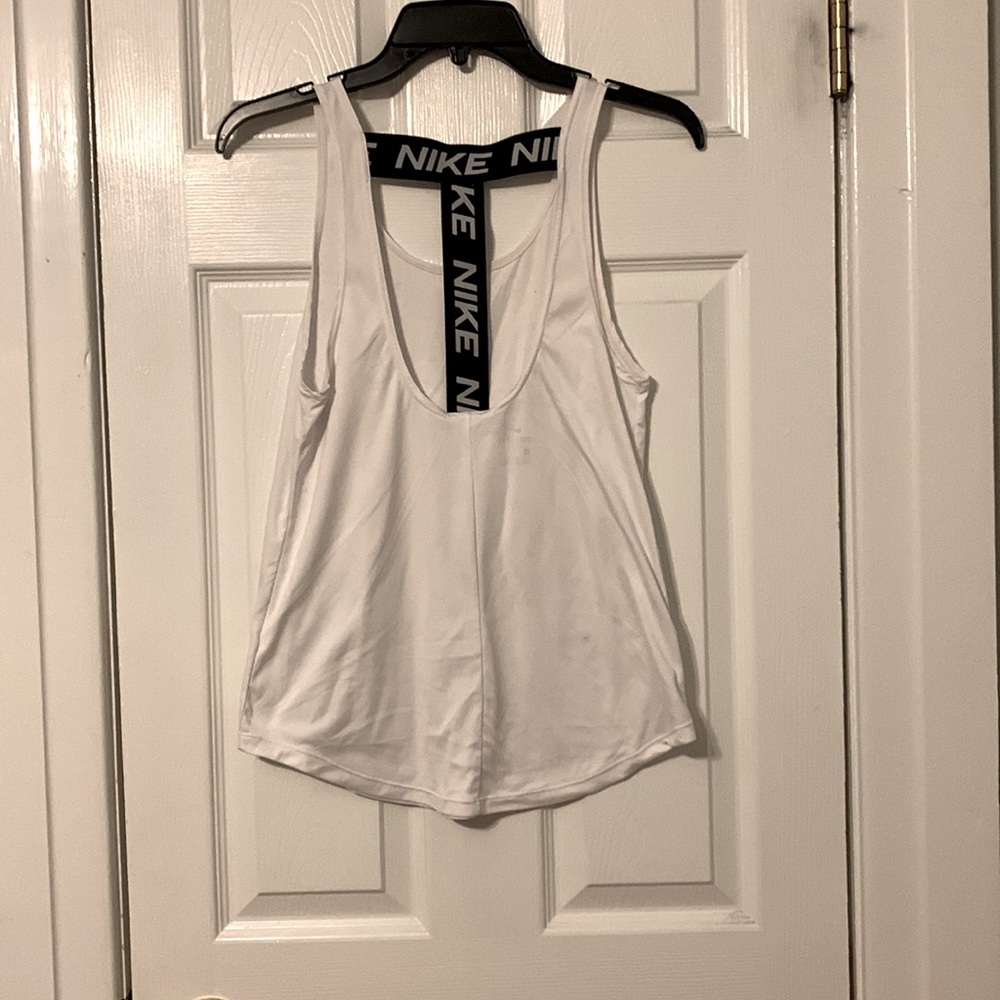 Women’s Nike Active Tank top - Picture 3 of 5